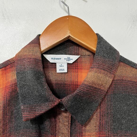 Old Navy Womens Swiftie Boyfriend Flannel Shirt Size LT Evermore Country Barn - Picture 6 of 7